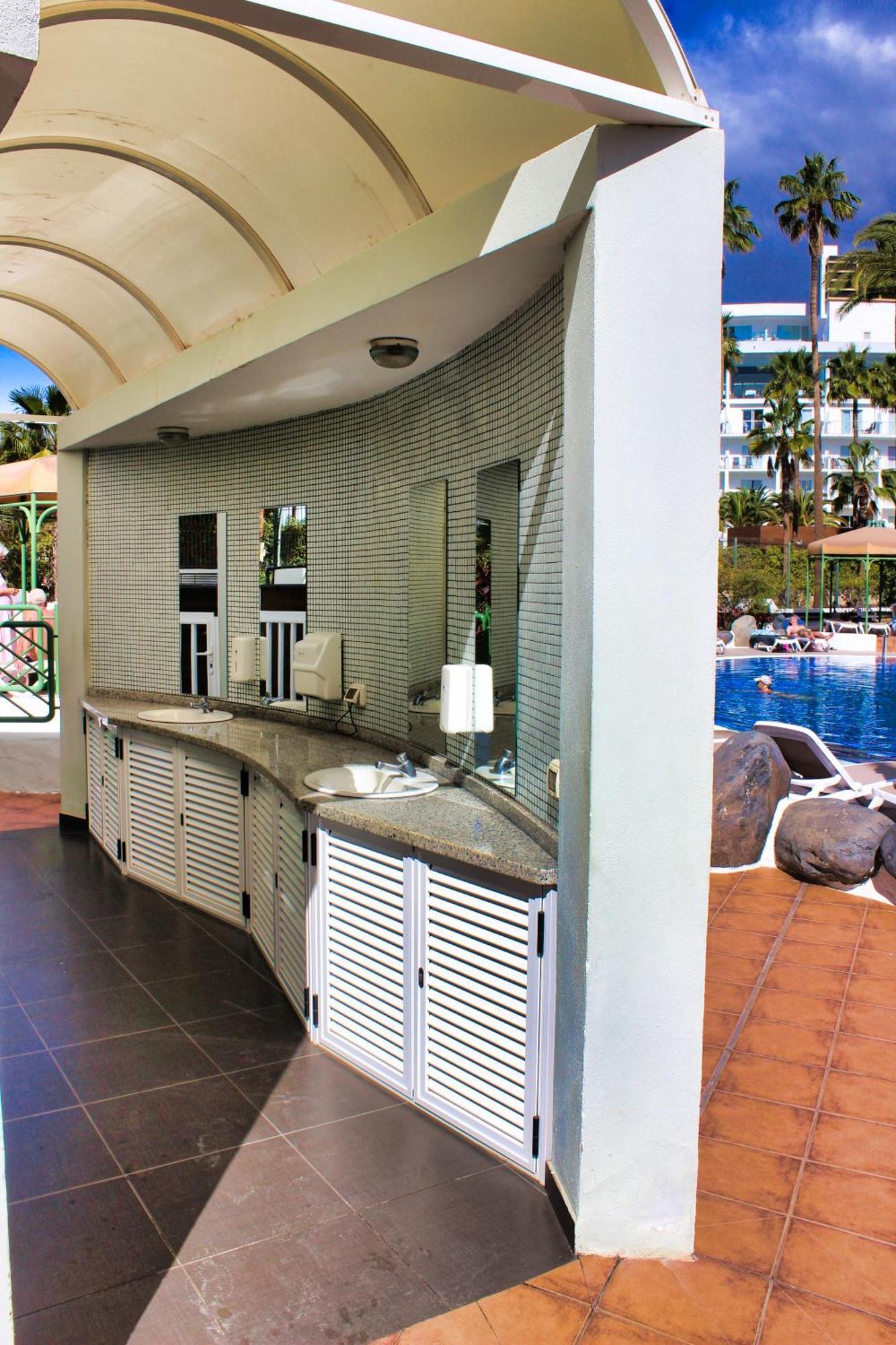 Altamira Sunset Apartment Адехе Екстериор снимка